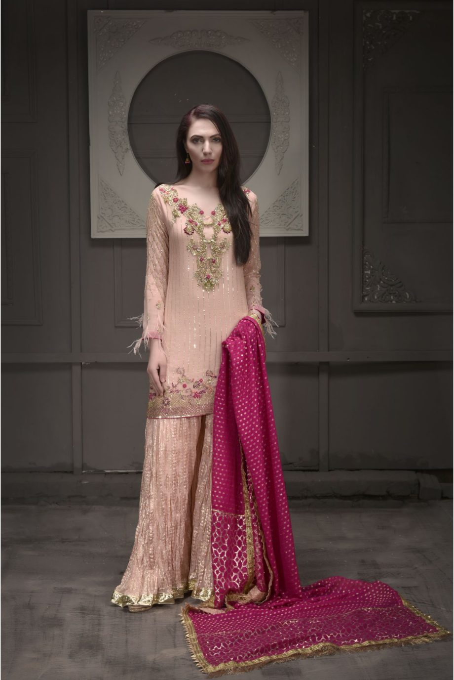 Buy Exclusive Peach And Hot Pink Bridal Wear – Sdbd25 Online In USA, Uk & Pakistan - 01