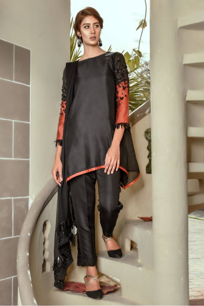 EXCLUSIVE BLACK AND RUST PARTY WEAR  SDS259  Exclusive Online Boutique