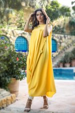 Buy Exclusive Yellow And Off White Party Wear – Aqs342Online in UK, US & Pakistan - 02