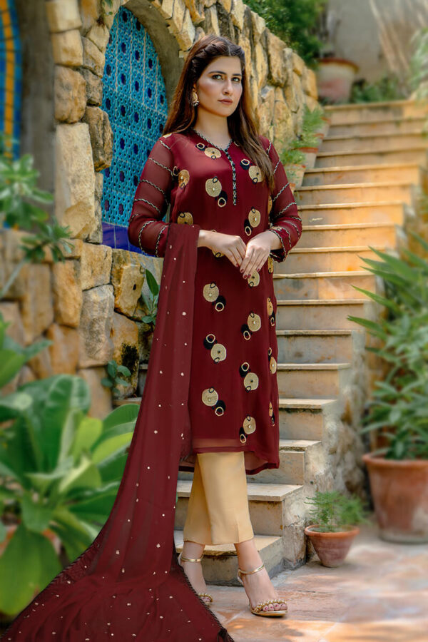 Buy Exclusive Maroon And Gold Party Wear – Zzs46 Online in UK, USA & Pakistan