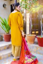 EXCLUSIVE MUSTARD AND GOLDEN LUXURY PRET 2021