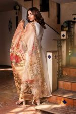 EXCLUSIVE OFF WHITE LUXURY PRET 2021