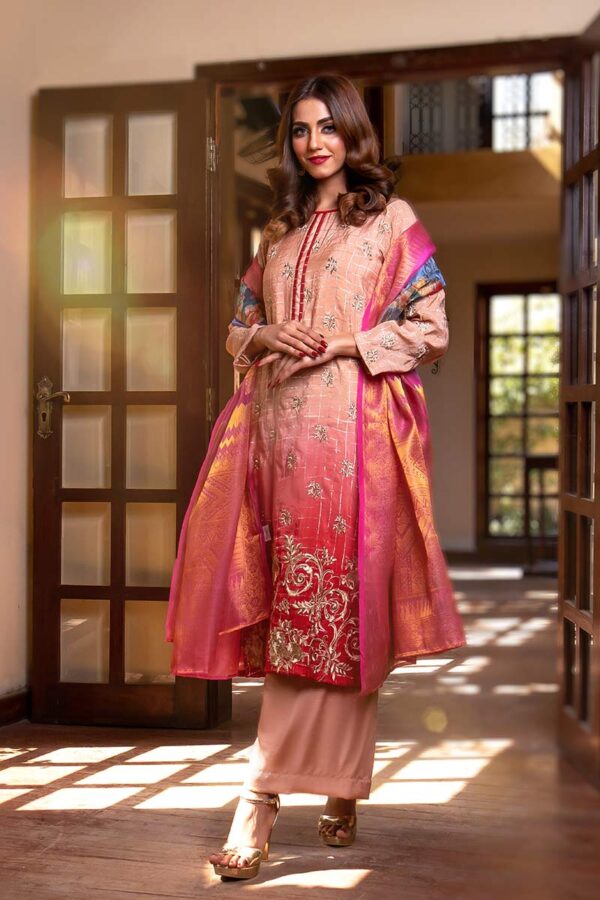 EXCLUSIVE TEA PINK AND RED LUXURY PRET 2021
